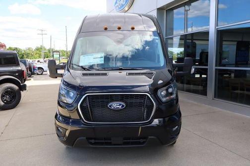 Agate Black Metallic 2026 Ford Transit-350 XLT