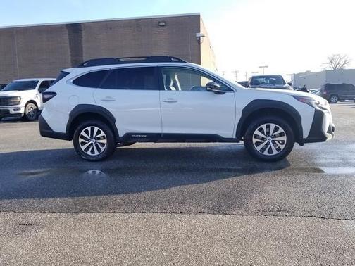 2024 Subaru Outback Premium