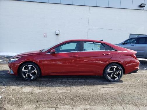 2023 Hyundai ELANTRA Limited