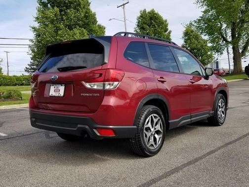 Crimson Red Pearl 2024 Subaru Forester Premium