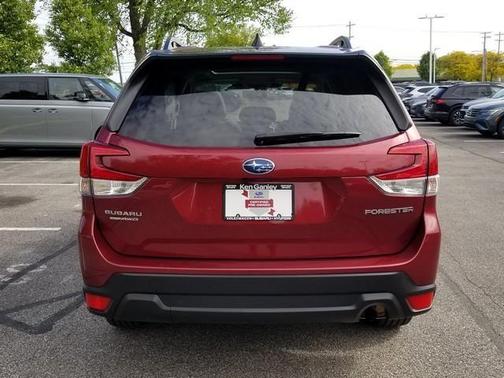 Crimson Red Pearl 2024 Subaru Forester Premium