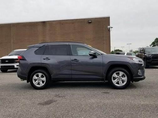 Magnetic Gray Metallic 2021 Toyota RAV4 XLE