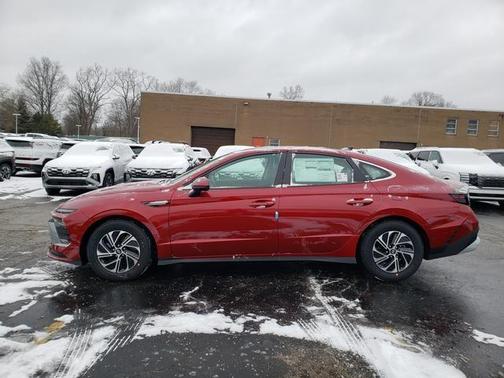 2026 Hyundai SONATA Hybrid Blue