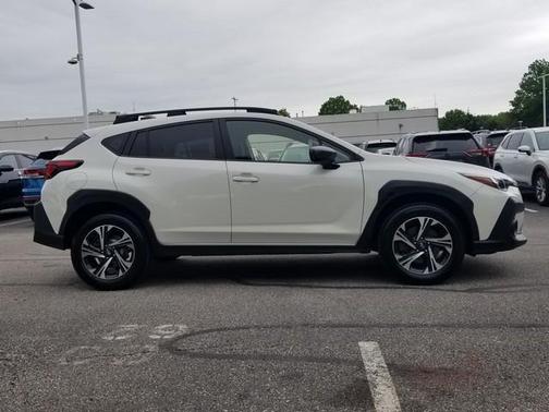 Crystal White Pearl 2024 Subaru Crosstrek Premium