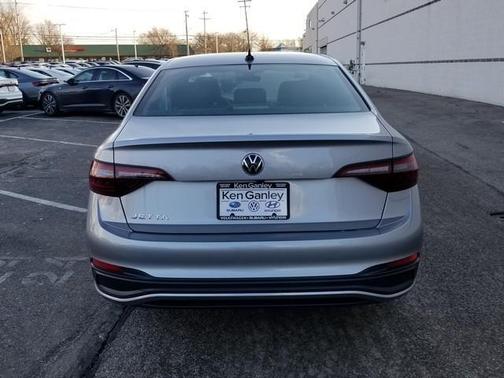 2024 Volkswagen Jetta 1.5T Sport