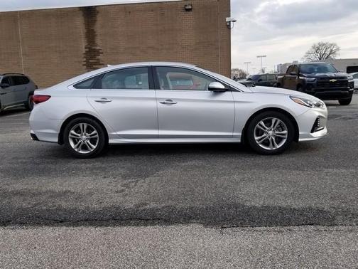 2018 Hyundai SONATA SEL