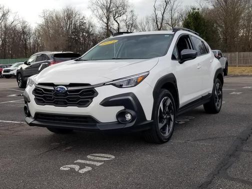 Crystal White Pearl 2024 Subaru Crosstrek Limited