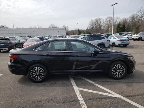 Black 2019 Volkswagen Jetta 1.4T SE