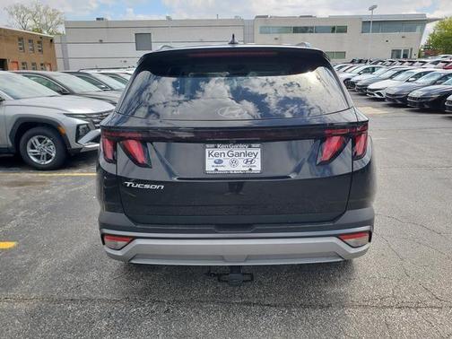 Phantom Black 2026 Hyundai TUCSON SEL
