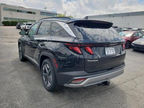 Phantom Black 2026 Hyundai TUCSON SEL