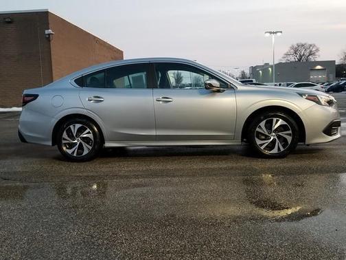 2022 Subaru Legacy Premium