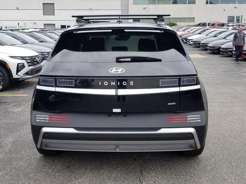2025 Hyundai IONIQ 5 SEL