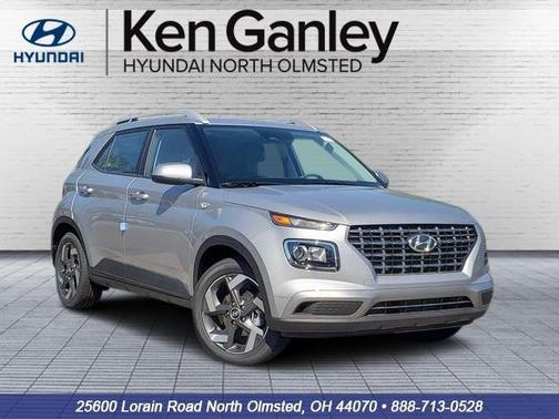 Shimmering Silver 2026 Hyundai VENUE SEL