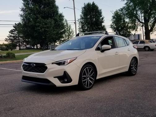 Crystal White Pearl 2024 Subaru Impreza Sport