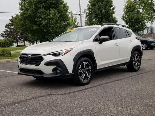 Crystal White Pearl 2024 Subaru Crosstrek Premium