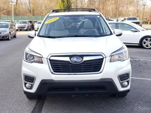 Crystal White Pearl 2020 Subaru Forester Limited