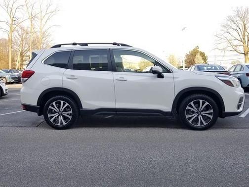 Crystal White Pearl 2020 Subaru Forester Limited