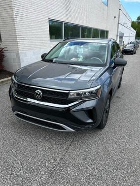Platinum Gray Metallic 2023 Volkswagen Taos 1.5T S
