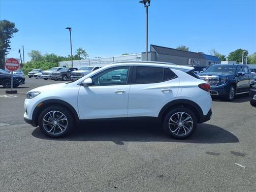 2022 Buick Encore GX Select