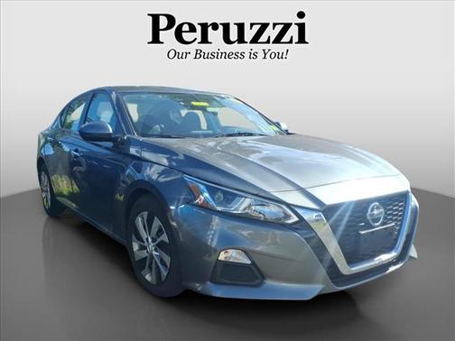 Gun Metallic 2019 Nissan Altima 2.5 S