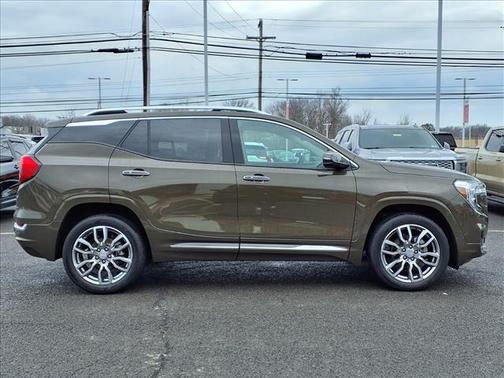 2024 GMC Terrain Denali