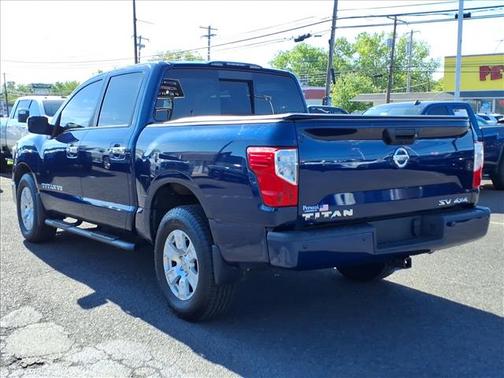 Deep Blue Pearl Metallic 2019 Nissan Titan SV