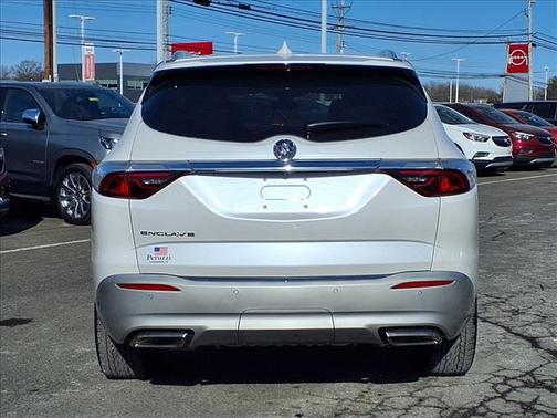 2022 Buick Enclave FWD Essence