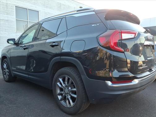 2022 GMC Terrain SLT