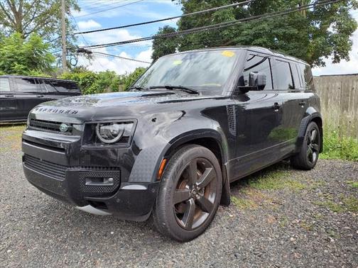 2024 Land Rover Defender 110 V8