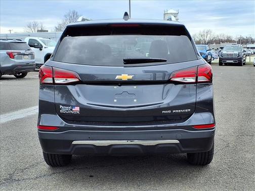 Iron Gray Metallic 2022 Chevrolet Equinox Premier w/1LZ