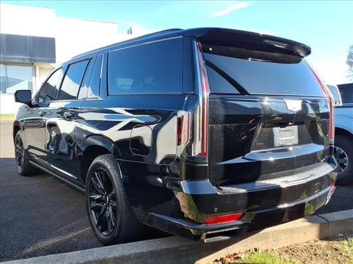2021 Cadillac Escalade ESV Sport