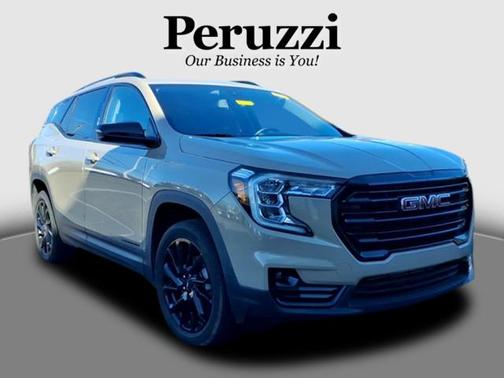 2023 GMC Terrain SLT