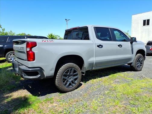 Slate Gray Metallic 2024 Chevrolet Silverado 1500 LT Trail Boss