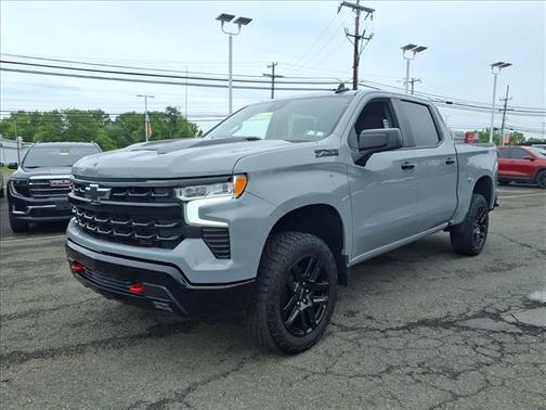 Slate Gray Metallic 2024 Chevrolet Silverado 1500 LT Trail Boss