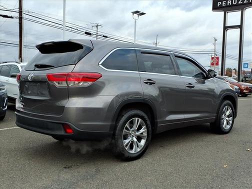 2018 Toyota Highlander LE I4