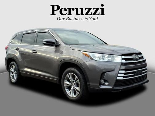 2018 Toyota Highlander LE I4