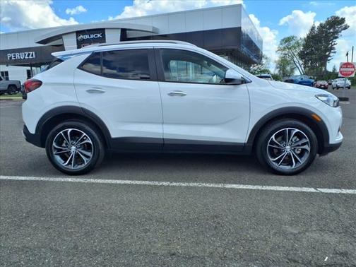 2022 Buick Encore GX Select