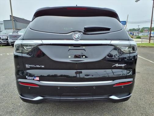 2022 Buick Enclave AWD Avenir