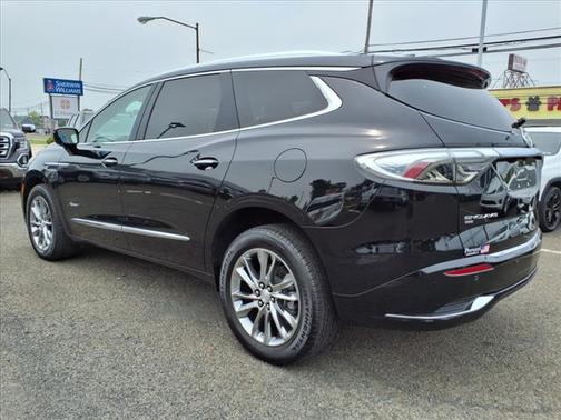 2022 Buick Enclave AWD Avenir