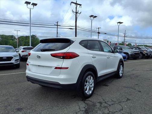2020 Hyundai TUCSON SE