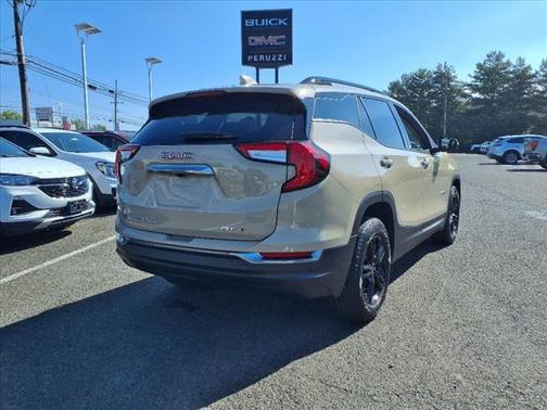 2022 GMC Terrain AWD AT4