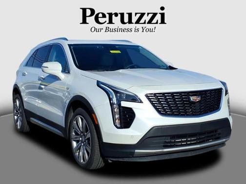 2022 Cadillac XT4 Premium Luxury