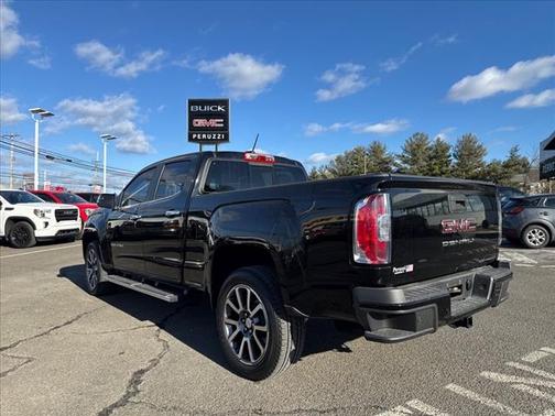 2022 GMC Canyon Denali