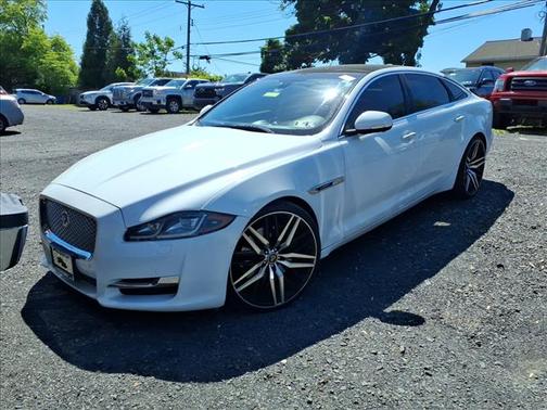 Polaris White 2016 Jaguar XJ XJL Supercharged