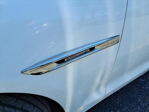 Polaris White 2016 Jaguar XJ XJL Supercharged