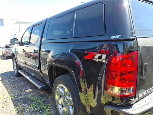 Onyx Black 2013 GMC Sierra 1500 SLE1