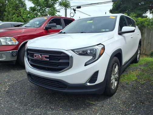 Summit White 2018 GMC Terrain SLE