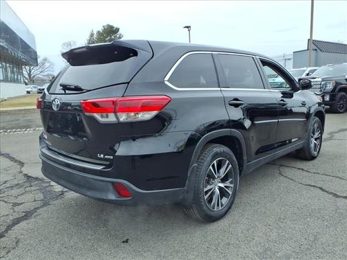 2019 Toyota Highlander LE Plus