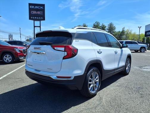 2022 GMC Terrain SLT