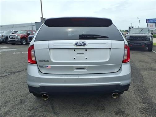 INGOT SILVER METALLIC 2014 Ford Edge SE